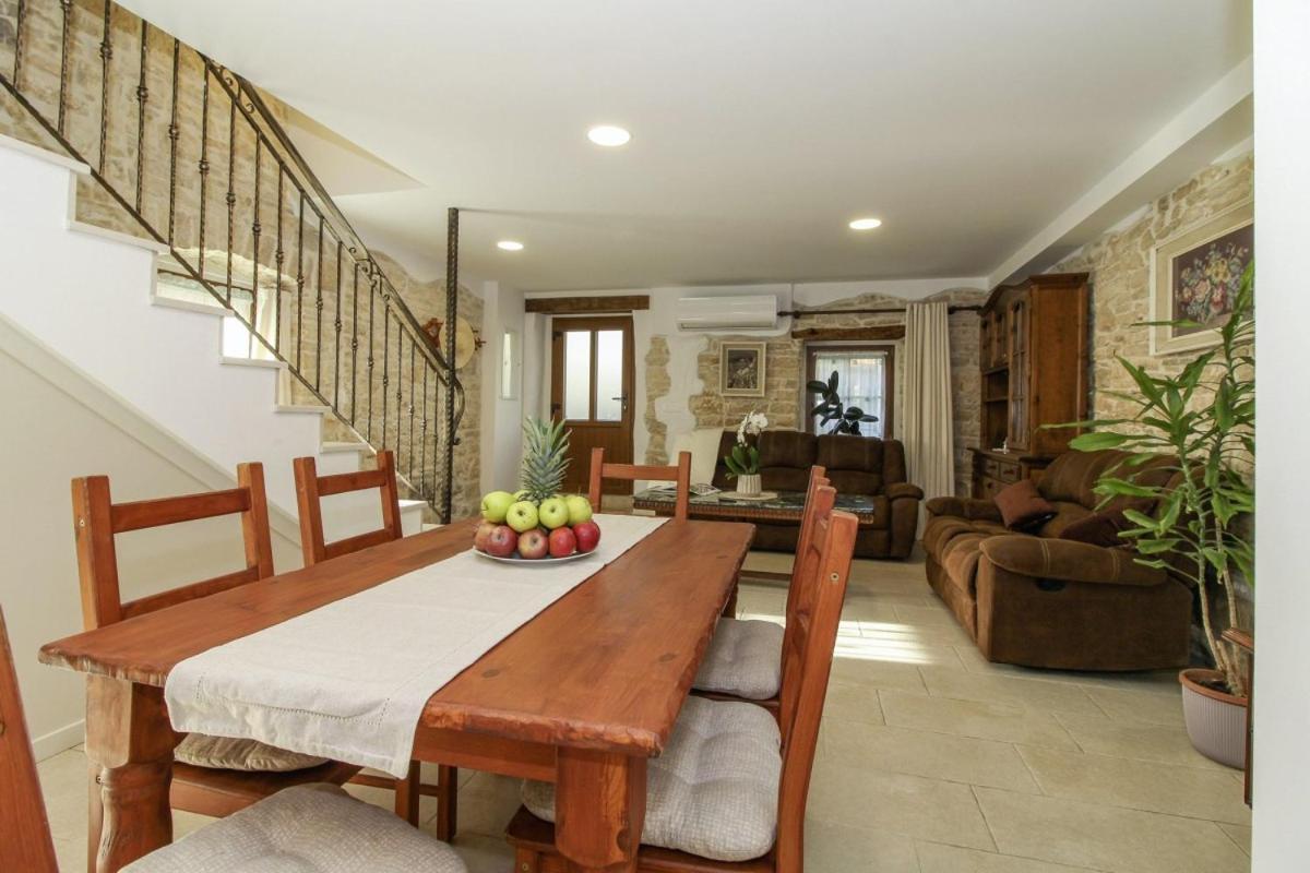 Villa Olea In Barat - Haus Fuer 6-8 Personen Канфанар Екстер'єр фото