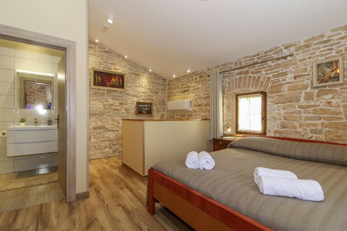 Villa Olea In Barat - Haus Fuer 6-8 Personen Канфанар Екстер'єр фото