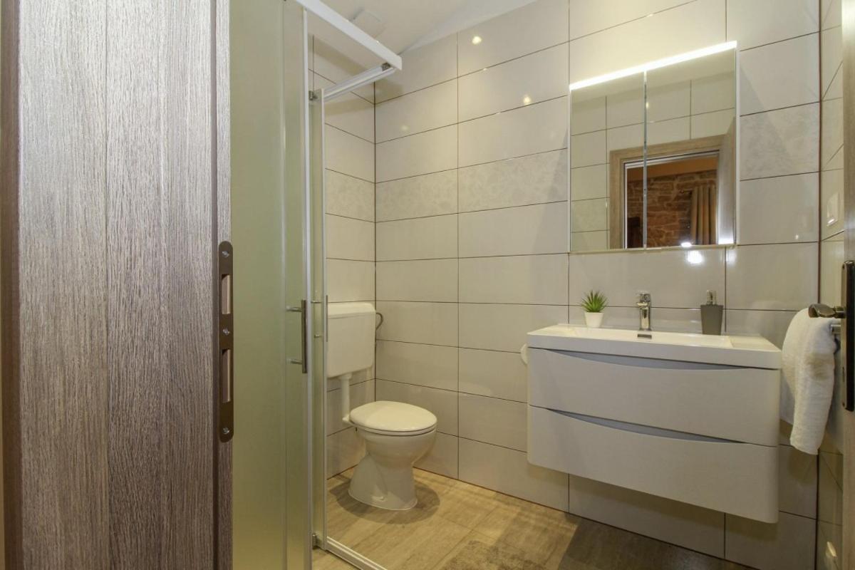 Villa Olea In Barat - Haus Fuer 6-8 Personen Канфанар Екстер'єр фото