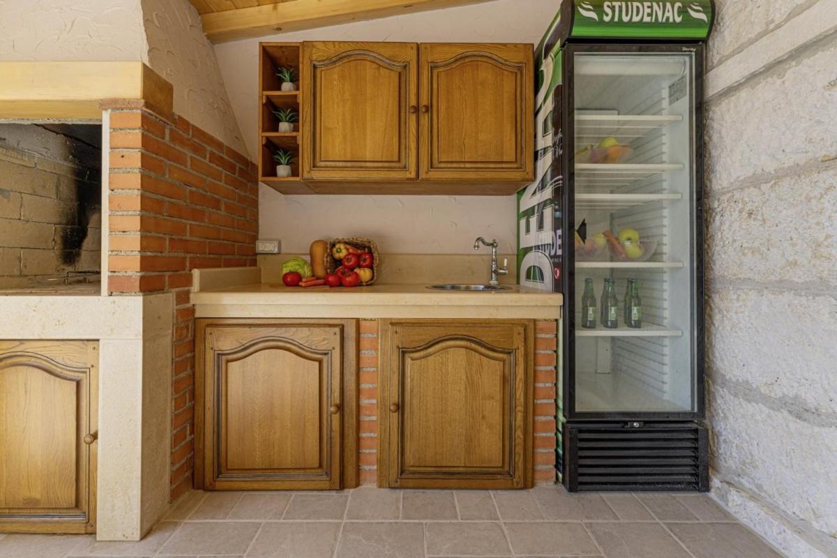 Villa Olea In Barat - Haus Fuer 6-8 Personen Канфанар Екстер'єр фото